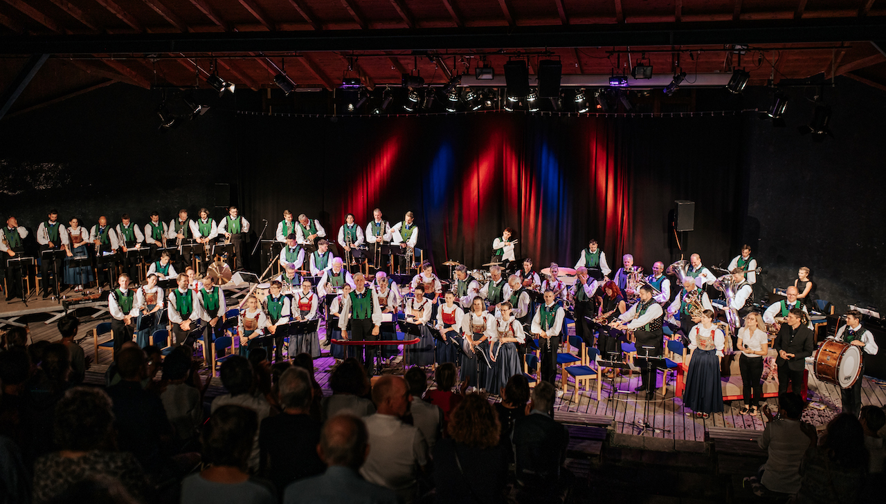 Sommernachtskonzerte der Musikkapelle Naturns – zwei bunte Shows